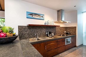 Bali Villa Near the Beach, 2080