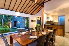 Bali Villa Near the Beach, 2080