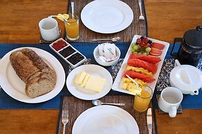 Bali Villa Near the Beach, 2080