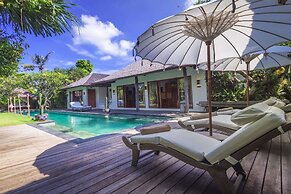 Bali Villa Near the Beach, 2064
