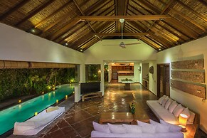 Bali Villa Near the Beach, 2064