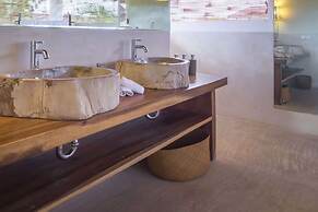 Bali Villa Near the Beach, 2064