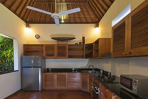 Bali Villa Near the Beach, 2064