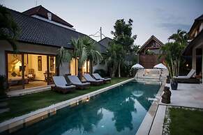 Beautiful Villa With Private Pool, Bali Villa 2073