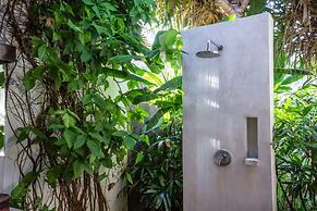 Luxury Villa in Bali near Beach, Bali Villa 2035