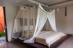 Luxury Villa in Bali near Beach, Bali Villa 2035