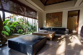 Luxury Villa in Bali near Beach, Bali Villa 2035