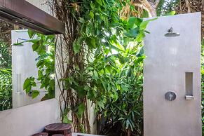 Luxury Villa in Bali near Beach, Bali Villa 2035