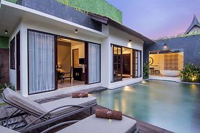 Beautiful Villa With Private Pool, Bali Villa 2012