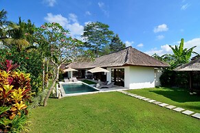 Luxury Villa in Bali near Beach, Bali Villa 2031