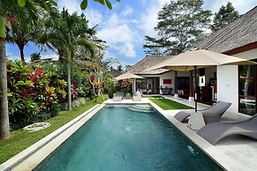 Luxury Villa in Bali near Beach, Bali Villa 2031