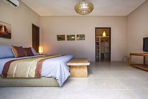 Luxury Villa in Bali near Beach, Bali Villa 2038