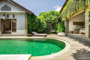 Luxury Villa in Bali near Beach, Bali Villa 2038