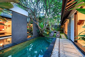 Beautiful Villa With Private Pool, Bali Villa 2011