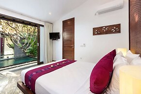 Beautiful Villa With Private Pool, Bali Villa 2011