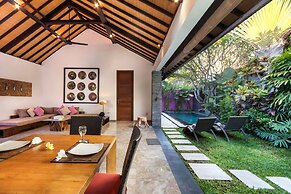 Beautiful Villa With Private Pool, Bali Villa 2011