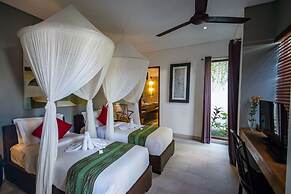 Luxury 6 Bedroom Villa With Private Pool, Bali Villa 2040