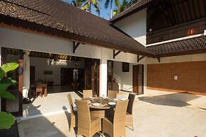 Luxury Villa in Bali near Beach, Bali Villa 2036