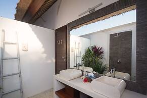 Luxury Villa in Bali near Beach, Bali Villa 2036