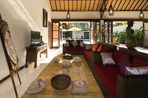 Luxury Villa in Bali near Beach, Bali Villa 2036
