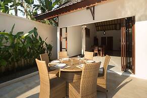 Luxury Villa in Bali near Beach, Bali Villa 2036