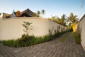 Luxury Villa in Bali near Beach, Bali Villa 2036