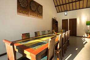 Luxury Villa in Bali near Beach, Bali Villa 2036