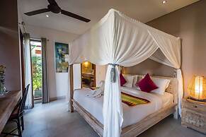 Luxury 12 Bedroom Villa With Private Pool, Bali Villa 2081
