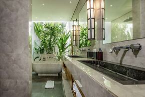 Luxury 12 Bedroom Villa With Private Pool, Bali Villa 2081