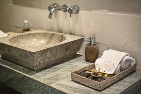 Luxury 5 Bedroom Villa With Private Pool, Bali Villa 2055