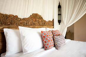 Luxury 12 Bedroom Villa With Private Pool, Bali Villa 2027