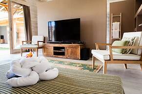 Luxury 12 Bedroom Villa With Private Pool, Bali Villa 2027