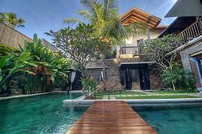 Luxury Villa in Bali near Beach, Bali Villa 2024