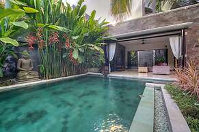 Luxury Villa in Bali near Beach, Bali Villa 2024