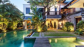Luxury Villa in Bali near Beach, Bali Villa 2024