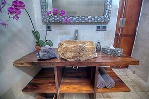 Luxury Villa in Bali near Beach, Bali Villa 2024