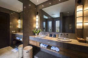 Bali Villa Near the Beach, 2061