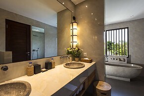 Bali Villa Near the Beach, 2061