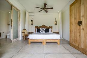 Luxury 5 Bedroom Villa With Private Pool, Bali Villa 2022