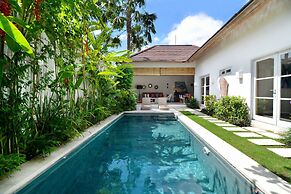Bali Villa Near the Beach, 2070