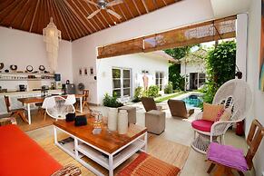 Bali Villa Near the Beach, 2070