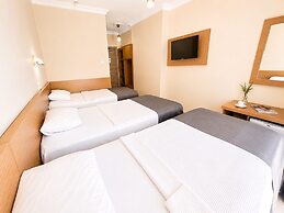 Yaman Life Hotel