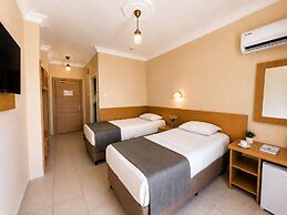 Yaman Life Hotel