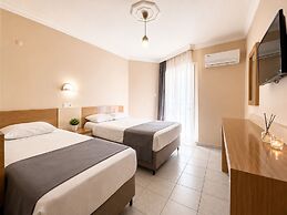 Yaman Life Hotel