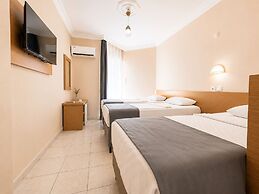 Yaman Life Hotel