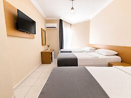 Yaman Life Hotel