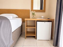 Yaman Life Hotel