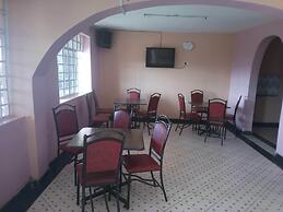 King Wise Guest House