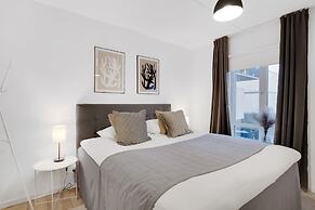 Modern Three-bedroom Apartment Next to Royal Arena and Copenhagen Airp