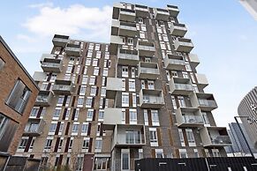 Modern Three-bedroom Apartment Next to Royal Arena and Copenhagen Airp